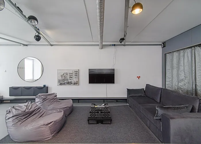 Hidden Submarine Apartament *