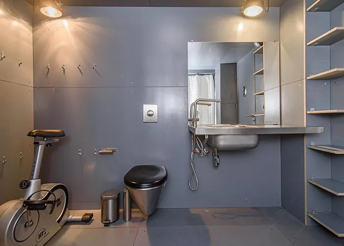 Hidden Submarine Apartman Vilnius