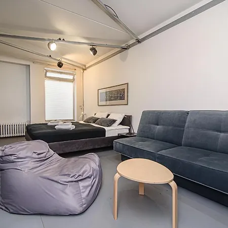 Hidden Submarine Apartment Vilnius